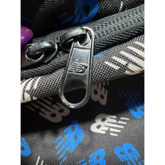 New Balance Mens Core Performance Day Bag Hiking School Travel Backpack - Picture 10 of 11